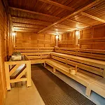 Ξενοδοχείο Lind 4*