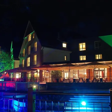 林德酒店 酒店 4*