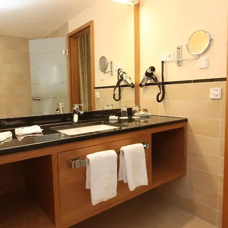 Lind Hotel 4*